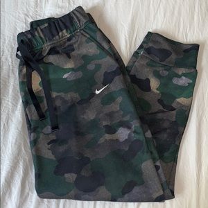 Nike Camo Joggers